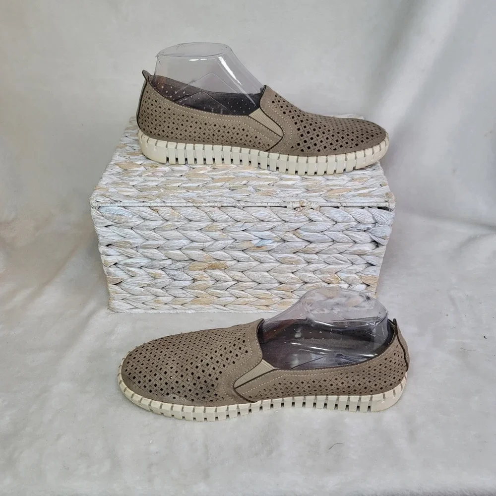 Skechers Air Cooled Memory Foam Slip In Loafer Sneakers Casual Comfort Size 9.5